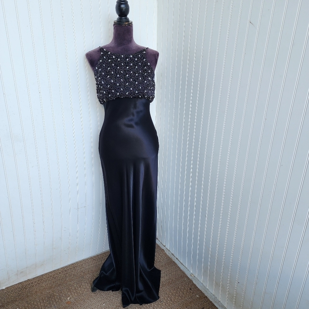 Blondie and Me Evening by Linda Bernell Black Halter Cocktail Prom Dress 11/12